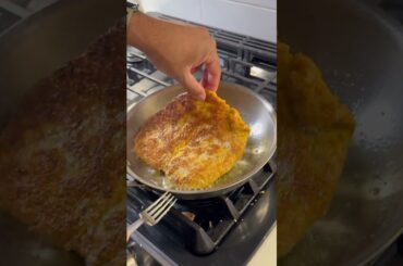 High Protein Breaded Chicken Caesar Salad which is actually healthy. #shorts #asmrcooking #cooking