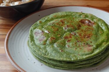 Super Soft & Nutritious Palak Paneer Paratha | Healthy, Tasty & Protein-Packed Palak Paneer Paratha!
