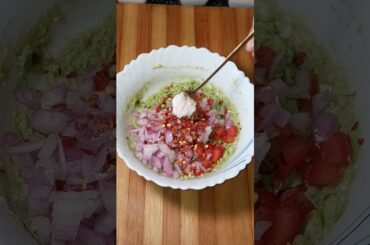 Healthy Indian Style Avocado Toast #shorts #trending #indianstyle #youtubeshorts #avocadotoast