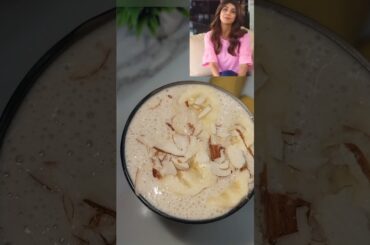 My Healthy morning start with healthy banana smoothie #shorts #bananashake #smoothie #shilpashetty