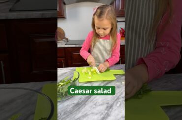 The Easiest Caesar Salad. #kidfriendly #tinychef #kidsvideo #tinychefadventures #healthy #salad
