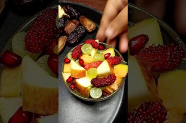 Iftar idea Ramzan Day17 #shorts#ytshorts#Iftar#ramadanspecial#fruitchaat#healthy#waffle#iftarplatter