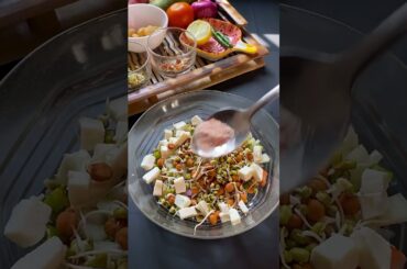 #healthysalad #lunchrecipe #saladrecipe #summerspecial #easylunchidea #sproutschaat #gharkakhana