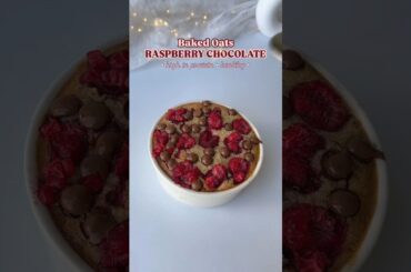 Raspberry oatmeal #breakfast #overnightoats #easynutrition #breakfastrecipes #breakfastinspo #oats