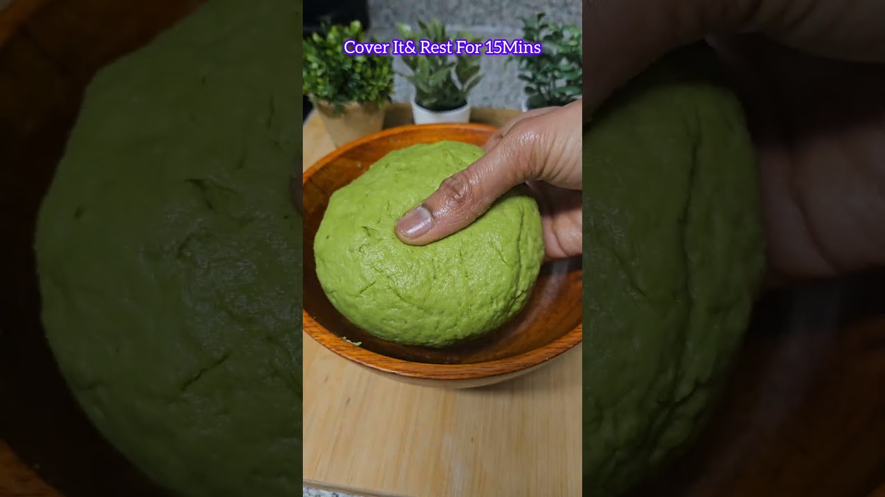 Healthy Spinach Roti | Simple Palak & Paneer Roti Recipe #shorts #recipe #roti #food Healthy Spinach Roti | Simple Palak & Paneer Roti Recipe #shorts #recipe #roti #food