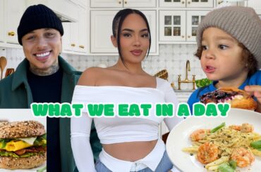 What We Eat In A Day *HEALTHY FAMILY MEALS*