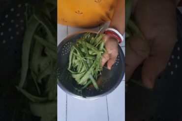 Turai ke chilke ka ek new recipe #ytshorts #Jhingerkhosabata #bengolirecipe #trending #shortsfeed