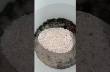 Saatenbrot #baking #bread #healthy #oneupstudios