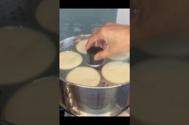 Healthy Breakfast Recipe | Moong Dal Idli | Idli Recipe