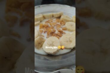 cornflakes banana honey#health #healthylifestyle#breakfast #trending#viralshort#trendingshorts#trend