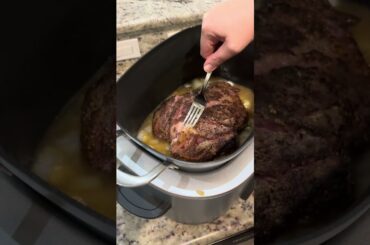 Easy Clean Pot Roast #cleaneating #potroast #easydinner #wholefoods #antiinflammatory #healthy