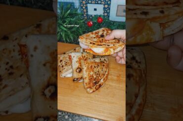 #roti se snacks ll #snacks #rotirecipe #leftoverrotirecipe #leftover #quickrecipe #food #shorts #yt