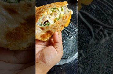 Trending eggparatha#food #recipe#foryou#cooking #foodie #trendingshorts#shorts #easybreakfastrecipes