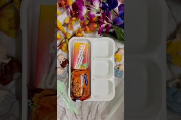 #lunchbox #lunchboxideas #lunch #lunchtime #snacks #tiffin #shortsfeed #fyp