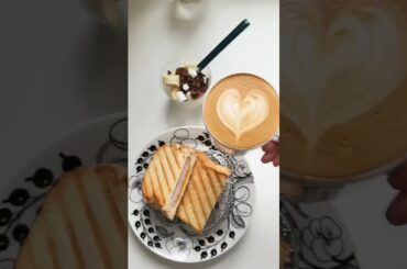 Simple & healthy breakfast | ham, cheese, and egg sandwich #sandwich #breakfast #recipe #healthyfood