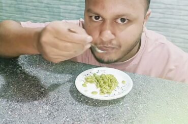 Healthy Snacking with Green Seeds #@WelcomeEatingFoods