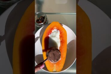 Delicious Papaya Yogurt bowl #recipe #healthybreakefast #food #healthy #papaya #fruit #cleanse