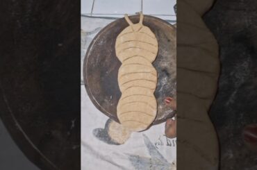 New design paratha #ytshorts #parathaart #parathatips #priyarlifestyle  #viralshorts #leyarparatha