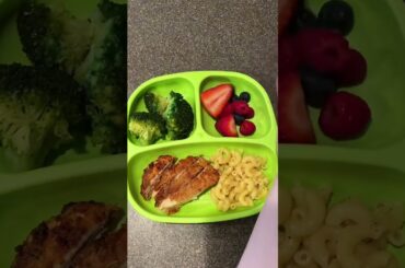 Healthy toddler dinner ideas #whatmykidseat #dinner #kidsdinner #toddlermeals