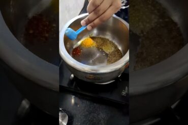 5-Minute Peanut & Nutrela Rice | Quick healthy Dinner Recipe #shorts #eatandlivewithkomal