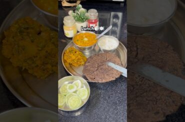 Healthy lunch with ragi roti #shorts #ytshorts #youtubeshorts #food #short #tasty #tastyfood #lunch