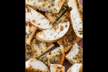 Roasted Garlic-Garlic Bread Appetizer  I  Easy, Healthy Appetizer Ideas