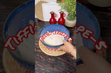 Quick healthy tasty TIFFIN 4 School Office #shwetazcookbook #tiffin #mixveg #paratha #healthyfood