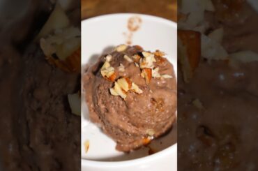 No Sugar Chocolate Ice Cream| Keto Ice Cream #chocolate #icecream #shorts #trending #viralshort