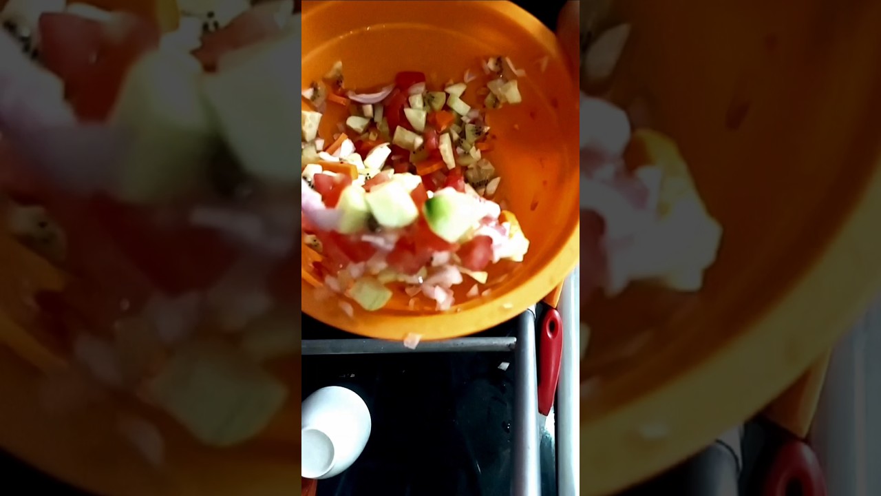 “Fresh & Healthy Salad Bowl #trendingsong #shorts "Fresh & Healthy Salad Bowl #trendingsong #shorts