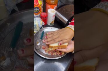 Day 4 of Cloud Kitchen (Aalo Pyaaj Tmatr Sandwich) #cloudkitchenjourney #recipe #youtubeshorts