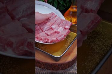 Everyone's is making Ribs with beer after seeing thisgenius idea #shorts #ribs #recipe