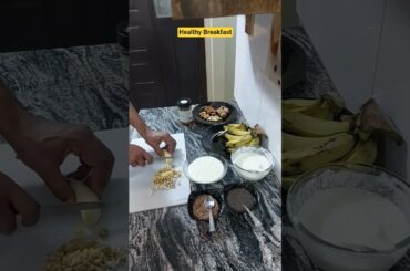 Healthy Breakfast:#smoothie #breakfast #food #nuts #ytshorts #recipe