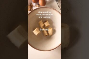 Healthy banana bread recipe is so moist and clean #bananas #healthyfood #shorts #cleaneeating #bread