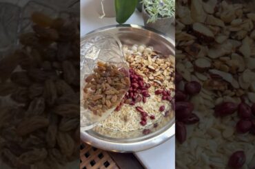 Raveena tandon favourite Healthy Snacks | Diet Namkeen | #quickrecipe #shorts #ytshorts #healthy