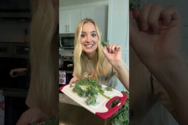 Delicious kale chips: easy, healthy snack recipes #airfryerrecipes