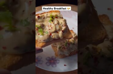 Ingredients in description/ Healthy #breakfast #mashroom #youtubeshorts #vinislife #toast #healthy