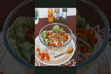 Healthy & Yummy Salad #youtubeshorts #salad  #trending #healthysalads #greensalad #food  #cooking