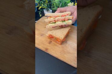 Healthy Cucumber Tomato Sandwich |Day22 Of My Recipe’s| #recipe #foodlab #sandwich #shorts #trading