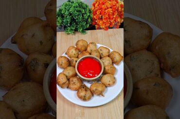 Aloo Chawal Ke Kurkure Pakore #pakora #pakoda #aloo #rice #streetfood #shorts #viral #trending #food
