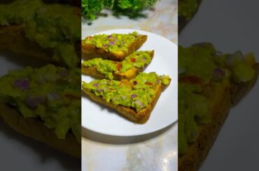Perfect Avocado Toast Recipe | Breakfast in 5 Minutes! #avocadotoast #healthy #viral #trending