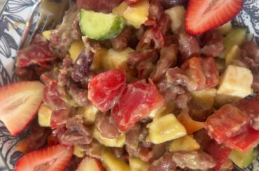 Healthy can be delicious too! What’s your favorite salad ingredient|#ytshorts #food #yummy #trending