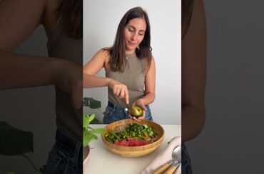 Primavera Quinoa Salad with Spicy Grapefruit Vinaigrette | Gut-Healthy and Refreshing