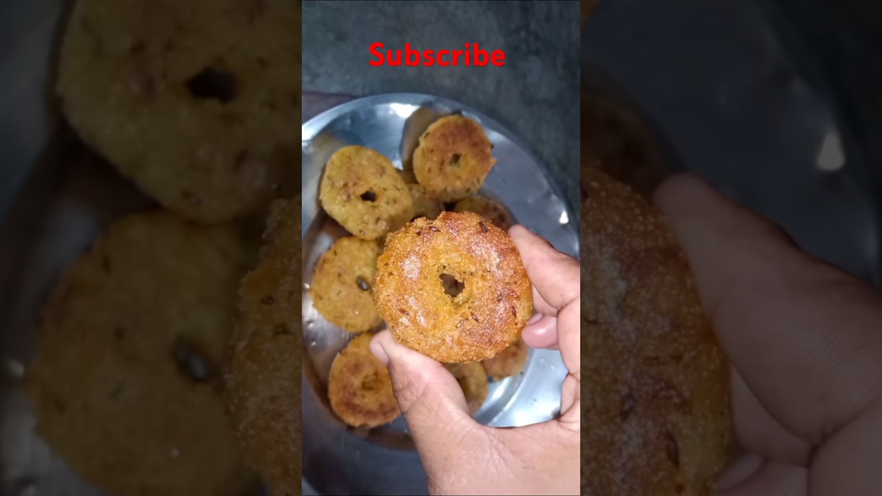 Suji ka snacks recipe | medu vada recipe #taranoorcooking Suji ka snacks recipe | medu vada recipe #taranoorcooking
