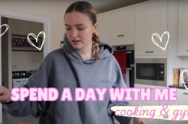 DAILY VLOG  ! HEALTHY MEALS AND GYM LIFE! - Robyn Emily