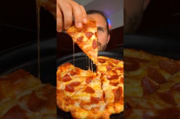 35g Protein Pizza in the Air Fryer?! Only 405 Calories for the WHOLE Thing