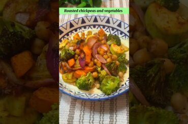 Roasted chickpeas and veggies #healthy #salad #shorts