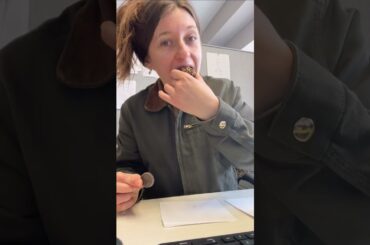 Giant Bird Cookies Recipe: A Peanut Butter Flax Treat!