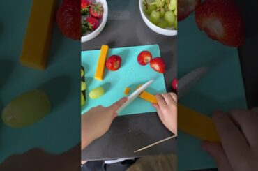 Parenting hack for little eaters #parenthack #healthysnacks #healthyrecipes #shorts