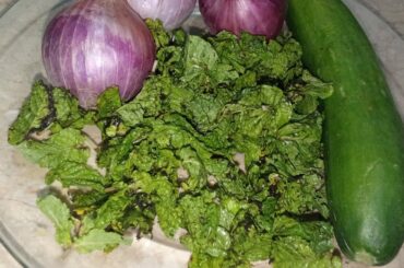 Viral & Healthy Salad Recipe| Khera Pyaaz Sirka Salad| Cucumber Onion & Mint Salad Recipe| At Home|