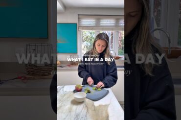 What I eat in a day #healthyrecipes #mealideas #healthymeals #dieting #caloriedeficit #fatloss